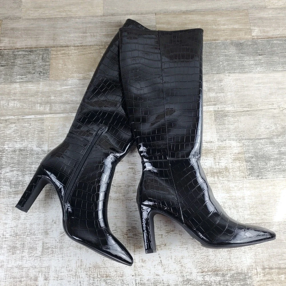 Chinese Laundry Evanna Black 8.5 M Heeled Bootie
